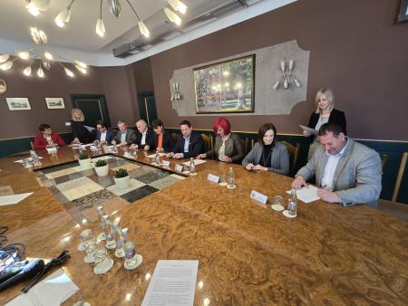 Podpis pogodbe MOST (5)